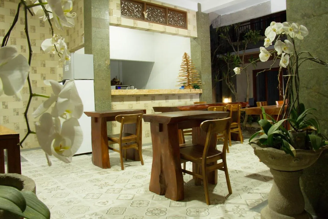 D Sarian Seminyak Otel