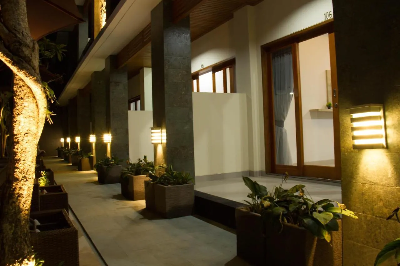Hotel D Sarian Seminyak 3*,